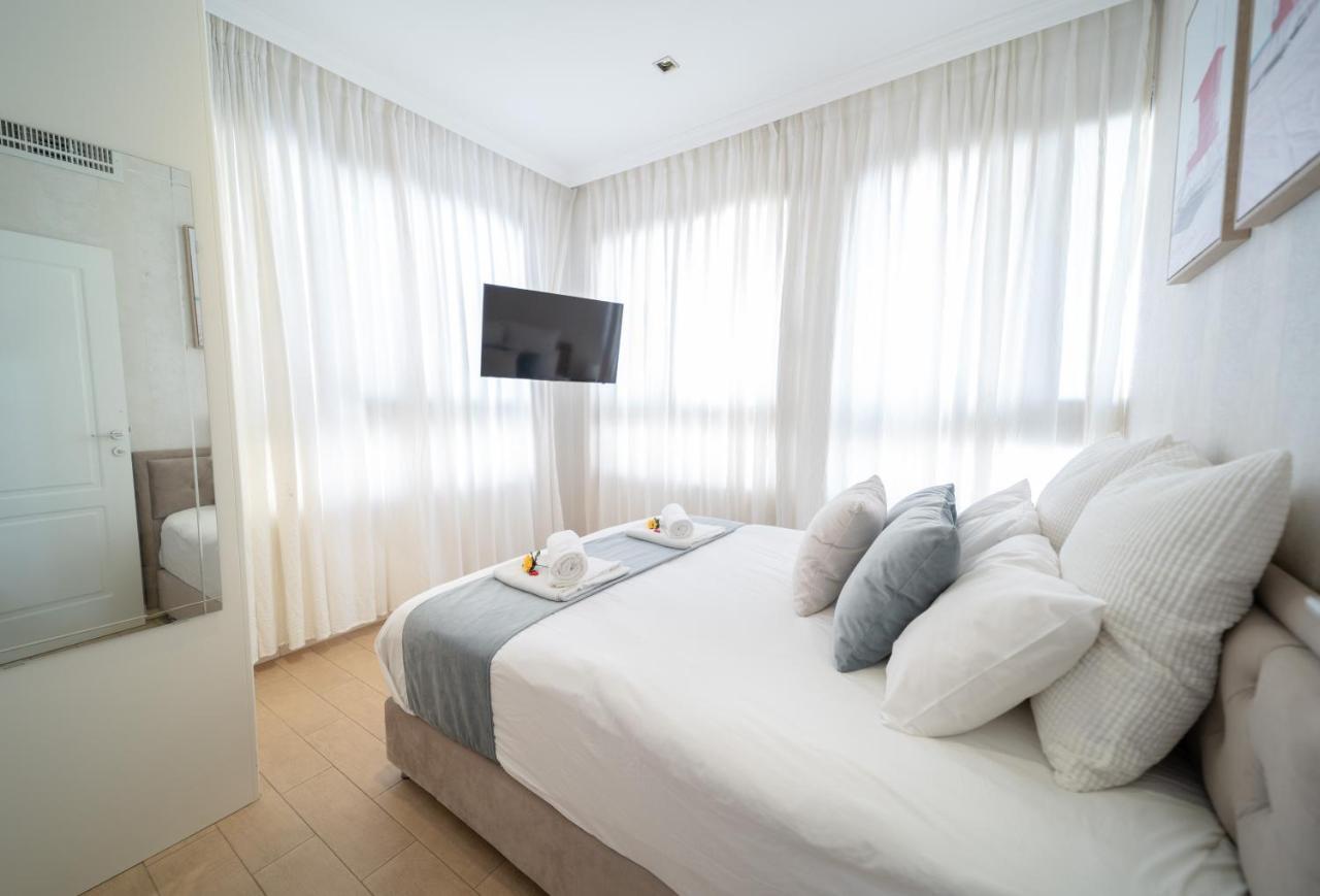 Ocean Executive Apartments - 5 Min From The Beach Тель-Авів Екстер'єр фото