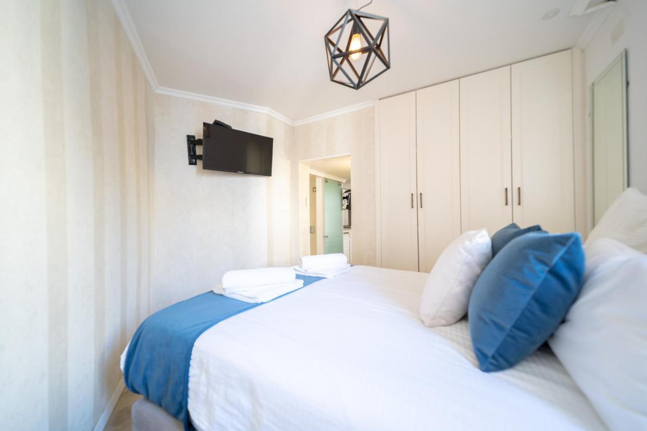 Ocean Executive Apartments - 5 Min From The Beach Тель-Авів Екстер'єр фото