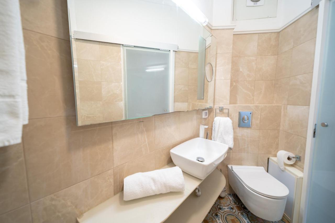 Ocean Executive Apartments - 5 Min From The Beach Тель-Авів Екстер'єр фото