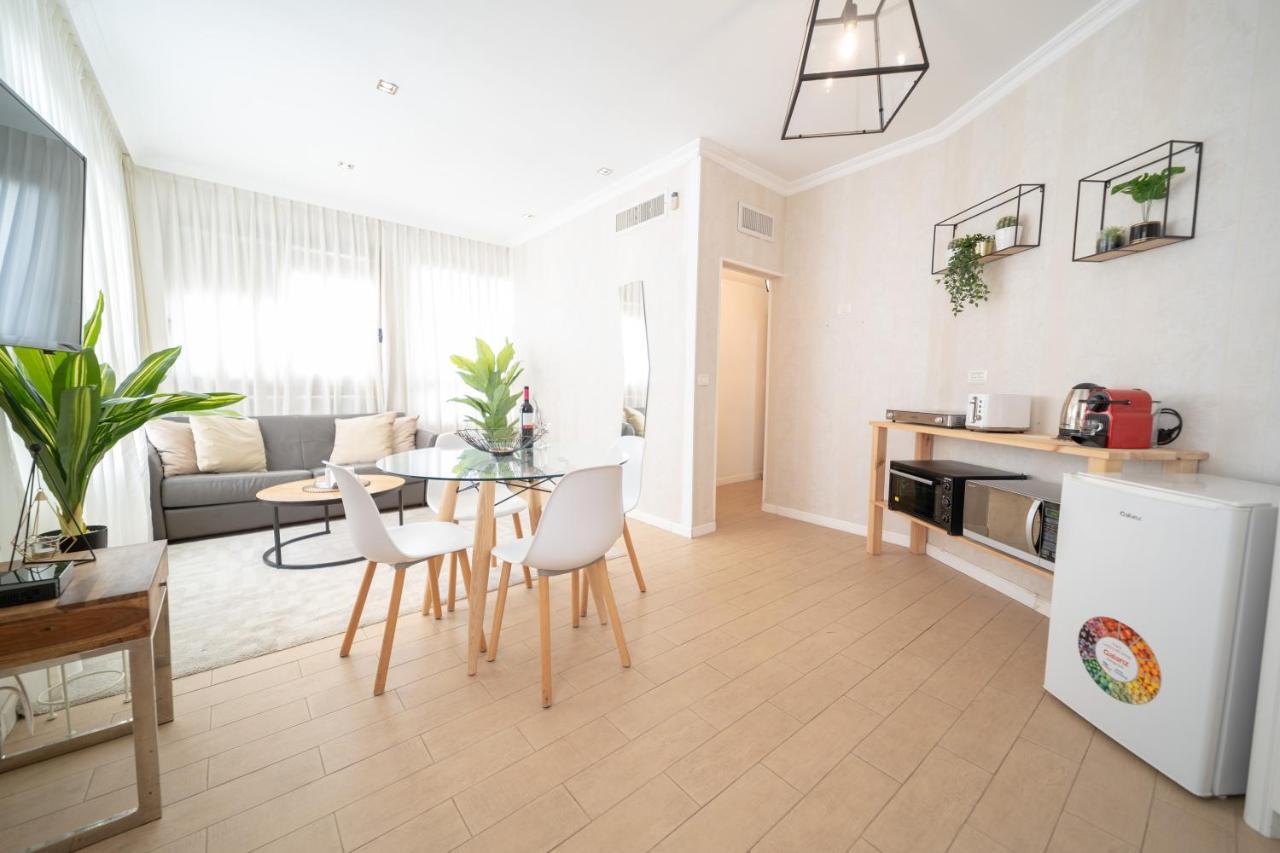 Ocean Executive Apartments - 5 Min From The Beach Тель-Авів Екстер'єр фото